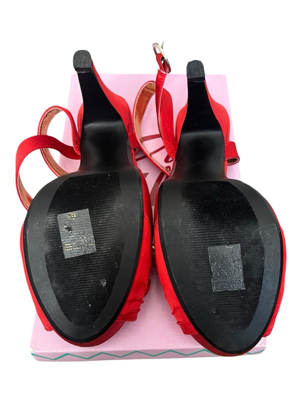 Red Pleaser Pinup Couture
Bettie heels - Picture 4 of 5